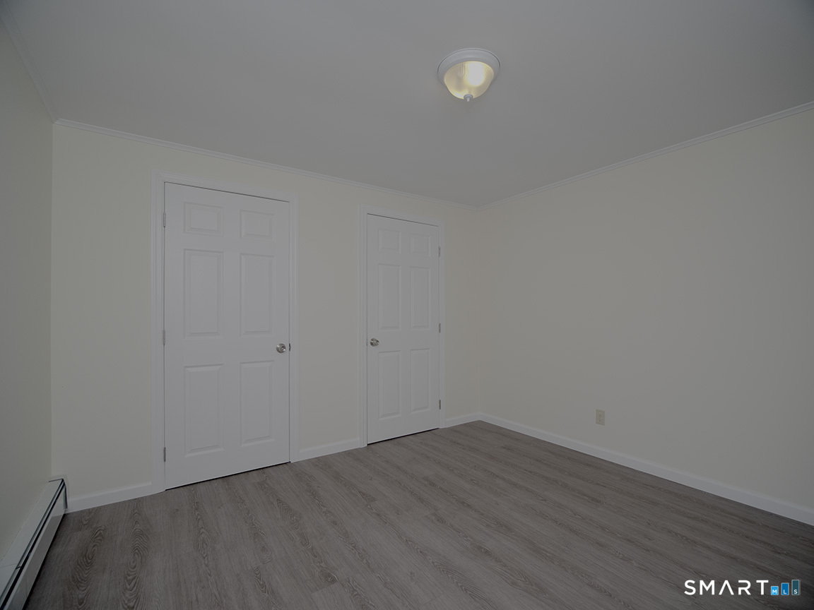 6 Warren Road Woodbridge, CT 06525 - Photo 24 of 35