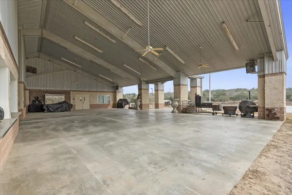 a view of parking area