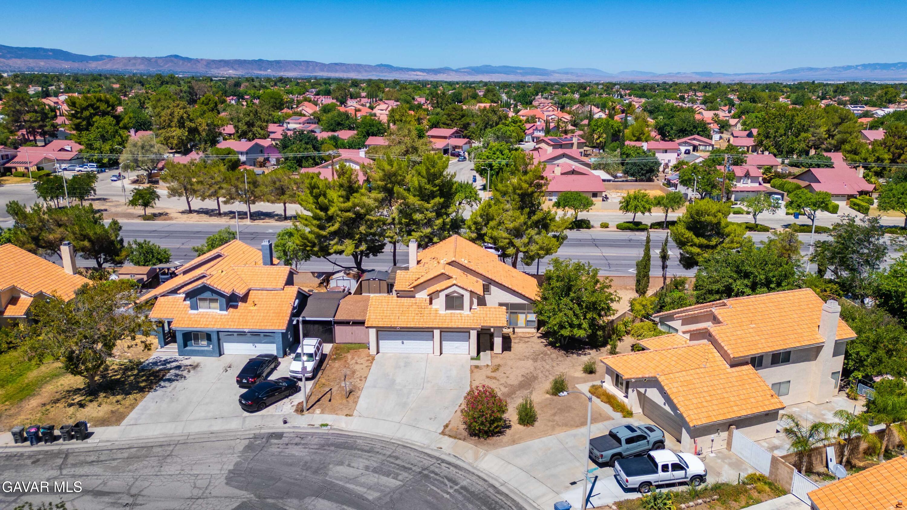 43753 Rialto Drive Lancaster, CA 93535 - Photo 38 of 38 43753 Rialto Dr Lancaster-38