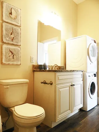 $3,085 | 91 Main Street, Unit 302, Warren, RI 02885