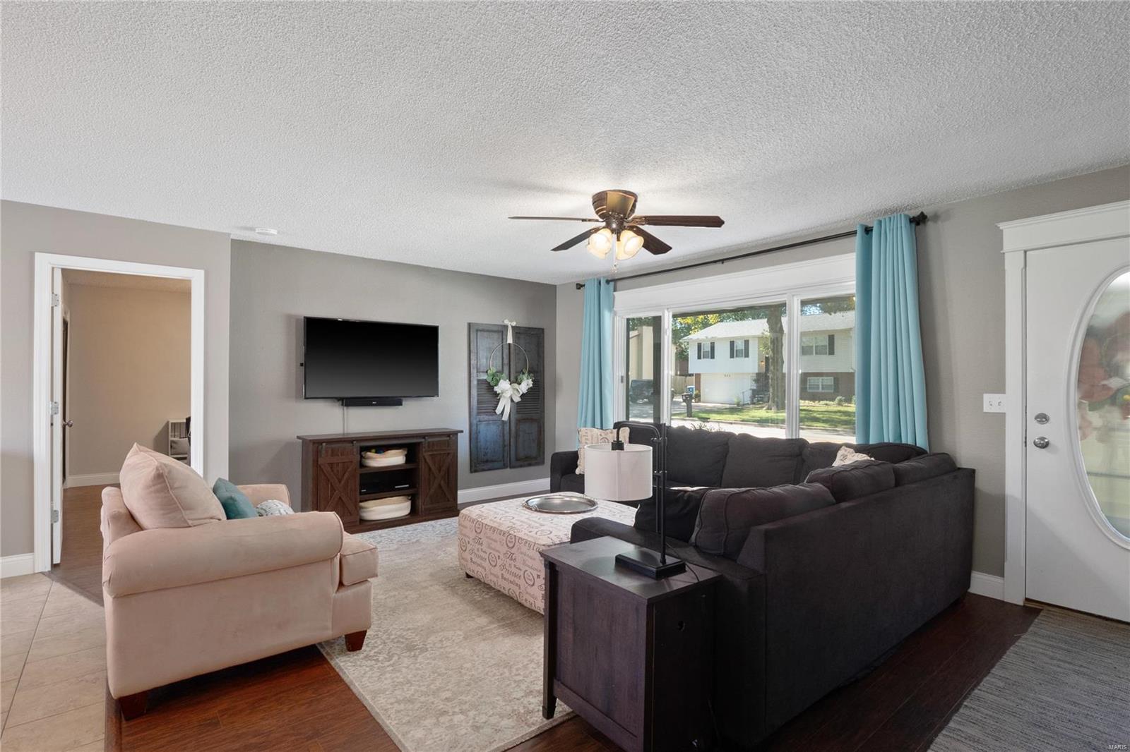 503 Riggin Road Troy, IL 62294 - Photo 3 of 32 Gallery Image 3