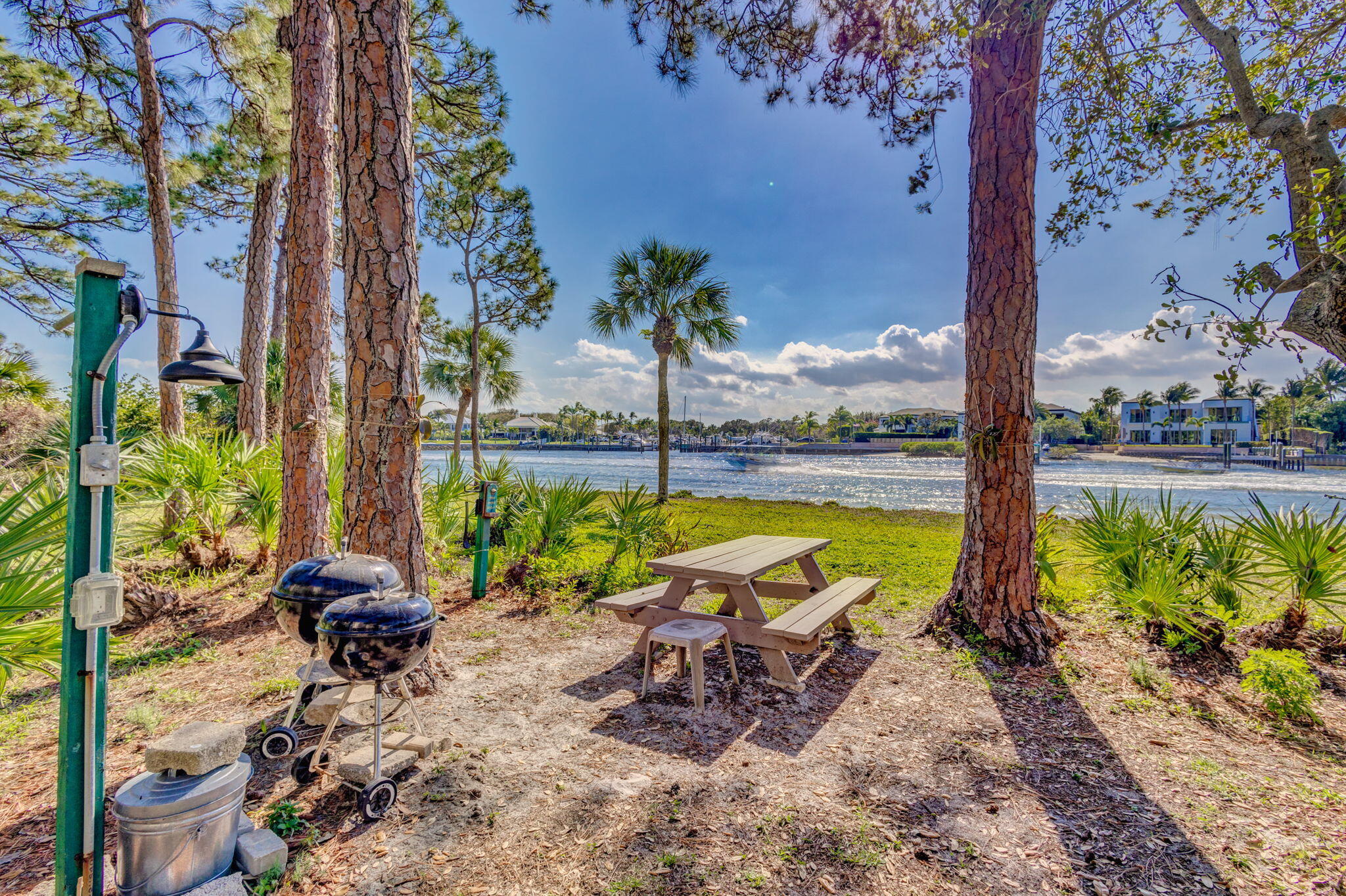 601 Seafarer Circle, Unit 504 Jupiter, FL 33477 - Photo 25 of 31 55-web-or-mls-54-print-08_5d1a0170