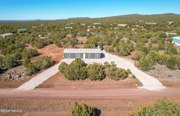 $374,999 | 2185 East Spruce Street, Williams, AZ 86046