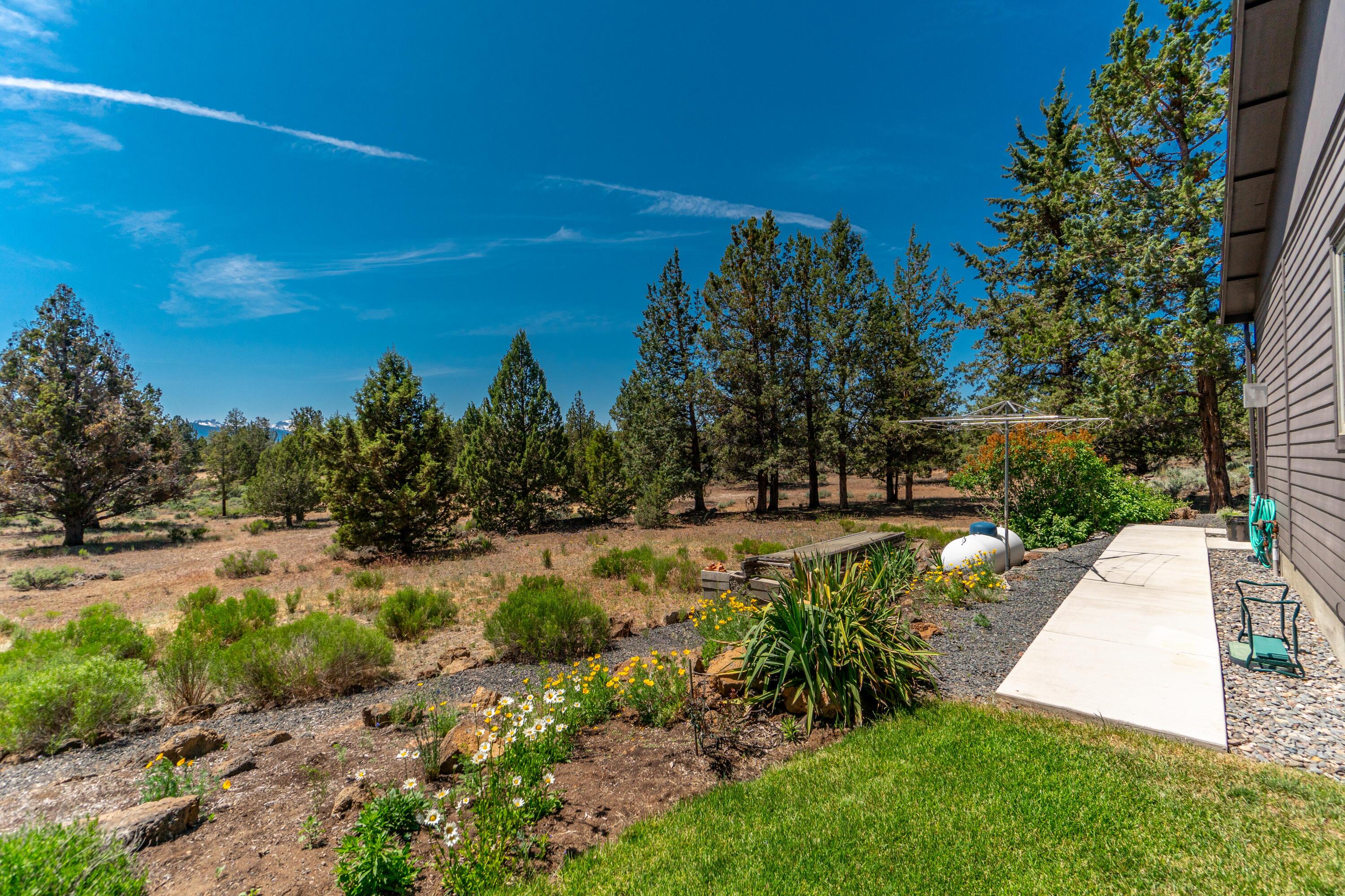 64275 Crosswinds Road Bend, OR 97703 - Photo 61 of 72 RileyVisuals-49