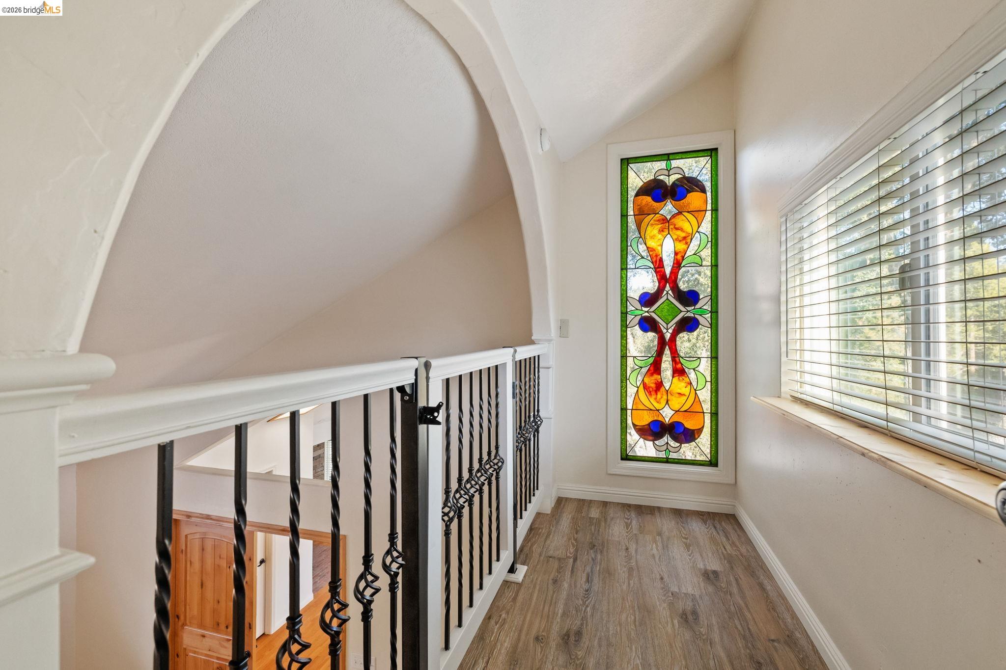 21916 Phoenix Lake Road Sonora, CA 95370 - Photo 32 of 48 a view of an entryway with wooden floor