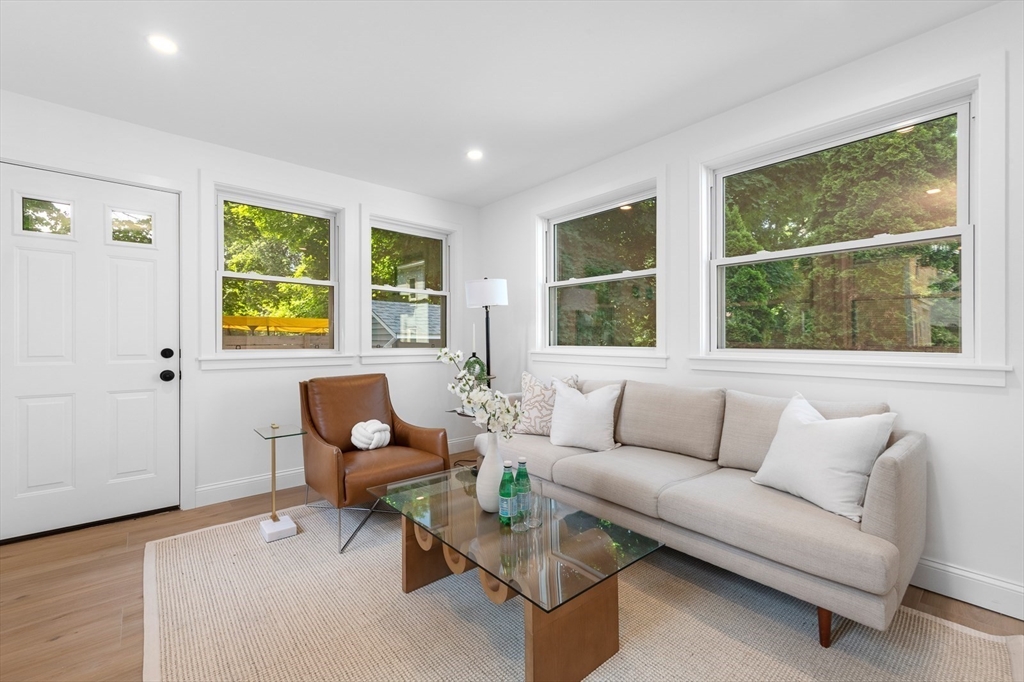 22 Park Street, Unit B Wakefield, MA 01880 - Photo 12 of 29
