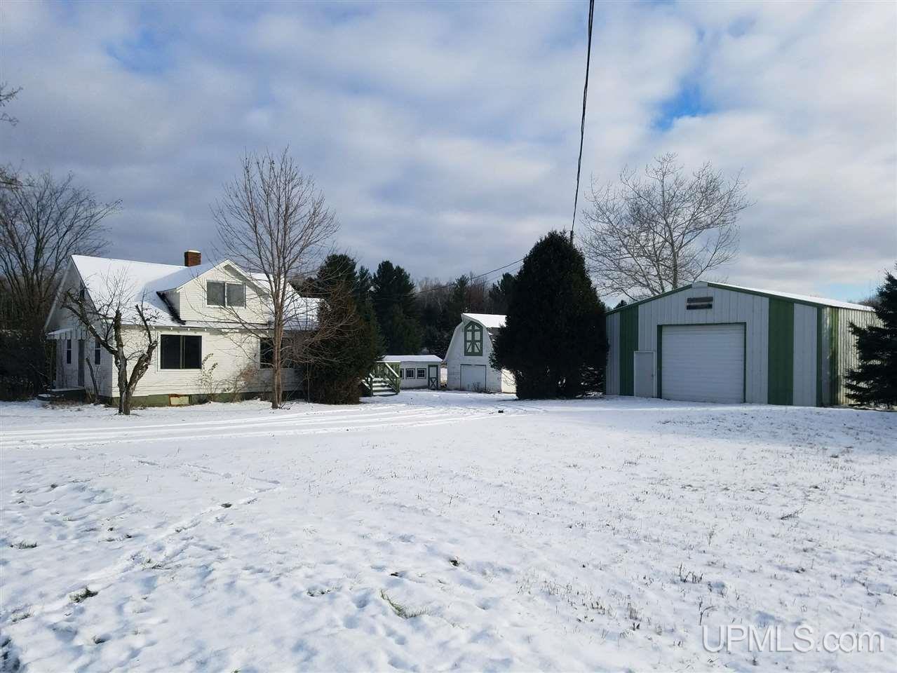 N2810 Valley View Road Norway, MI 49870 - Photo 1 of 24