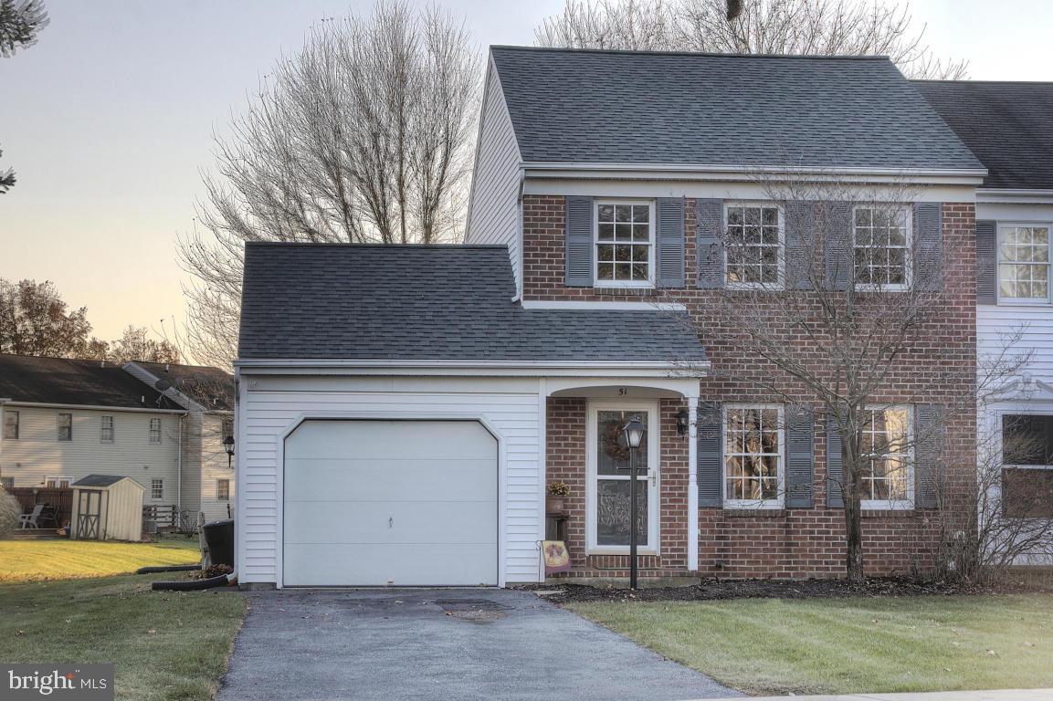 51 Robinhill Drive Lititz, PA 17543 - Photo 1 of 35 Gallery Image 1