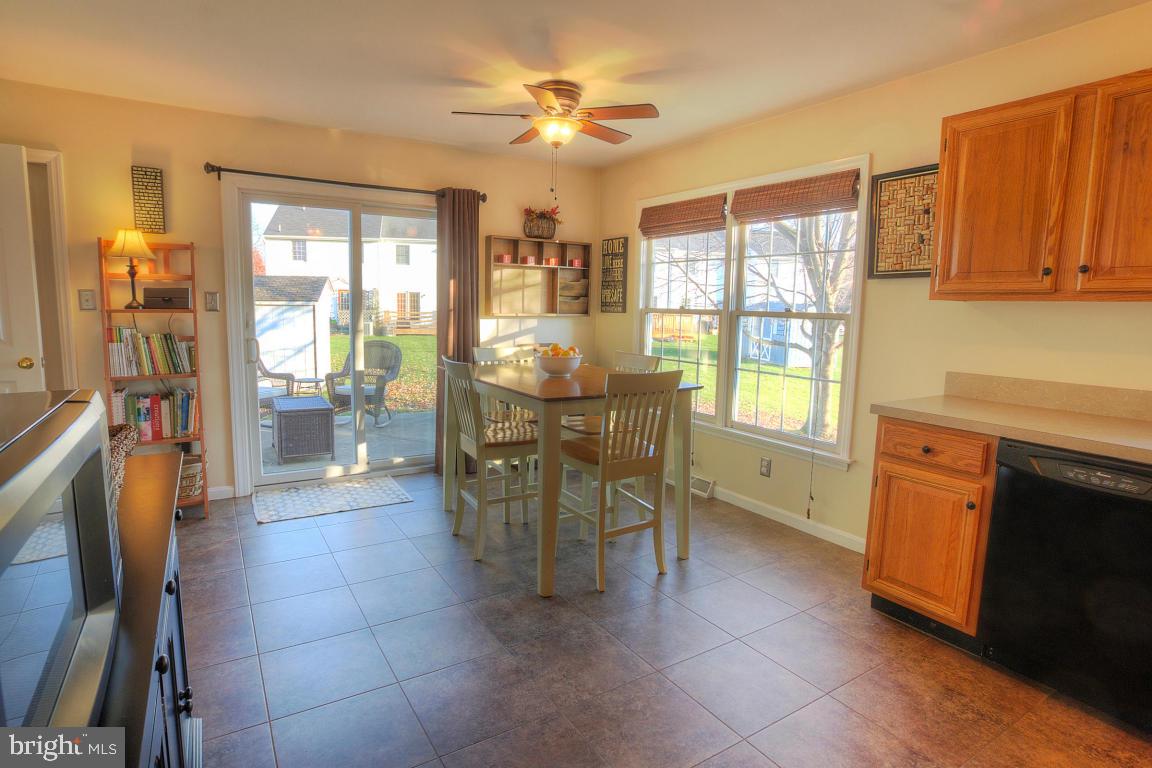51 Robinhill Drive Lititz, PA 17543 - Photo 12 of 35 Gallery Image 12