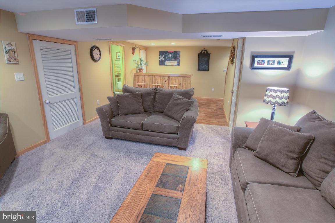 51 Robinhill Drive Lititz, PA 17543 - Photo 29 of 35 Gallery Image 29