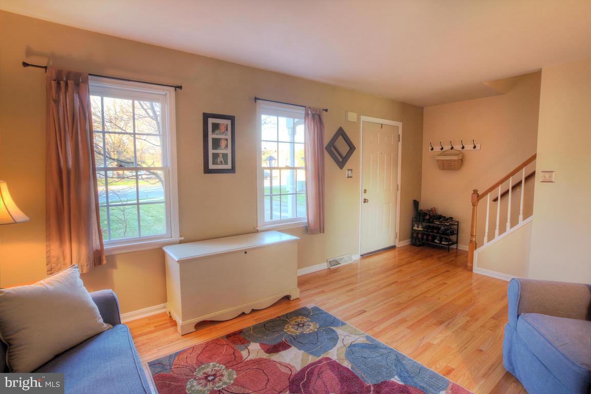 51 Robinhill Drive Lititz, PA 17543 - Photo 5 of 35 Gallery Image 5