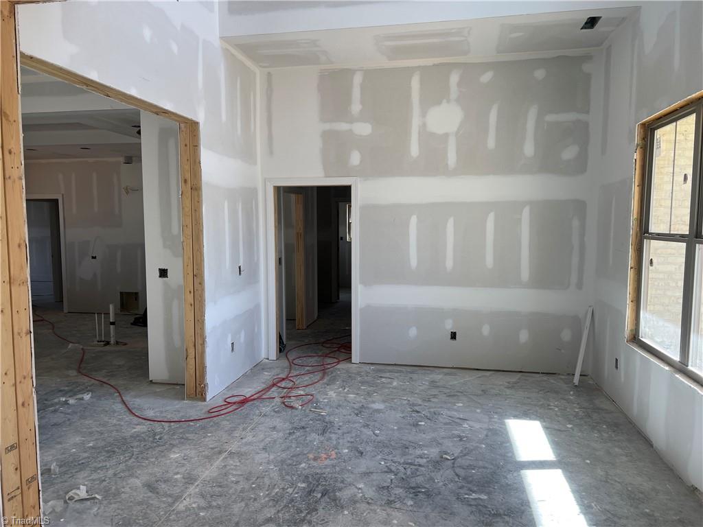 6943 Ridge Road Lexington, NC 27295 - Photo 3 of 12