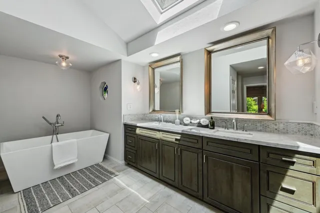 $2,998,000 | 2360 Holly Oak Drive, Danville, CA 94506