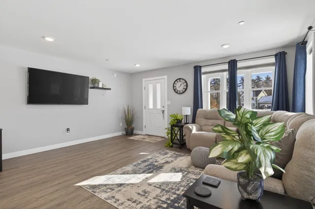 $499,000 | 26 Orioles Way, Sanford, ME 04073