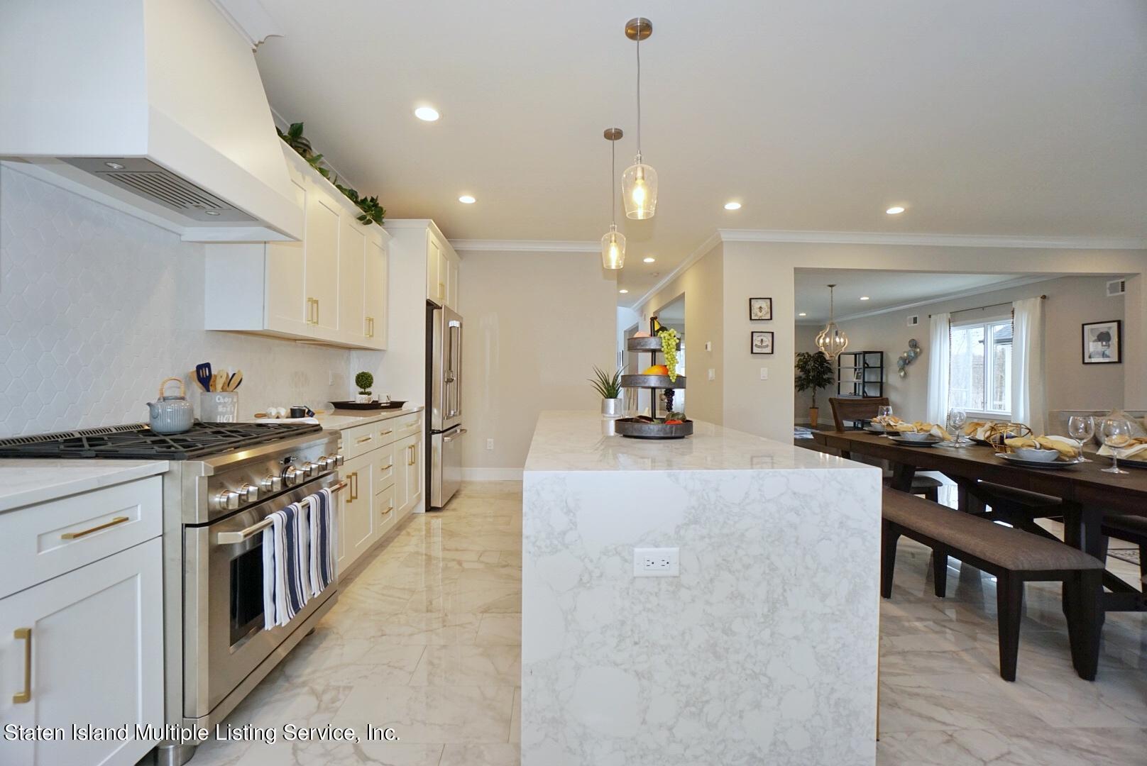 27 Torrice Loop Staten Island, NY 10309 - Photo 9 of 69 Photo Nov 27, 2 58 59 PM