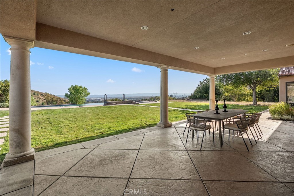 10727 West Stallion Ranch Road Shadow Hills, CA 91040 - Photo 30 of 43