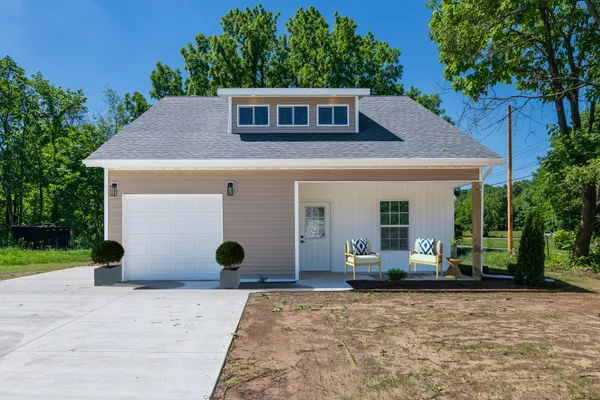 $239,000 | 109 Miller Street, Dowagiac, MI 49047