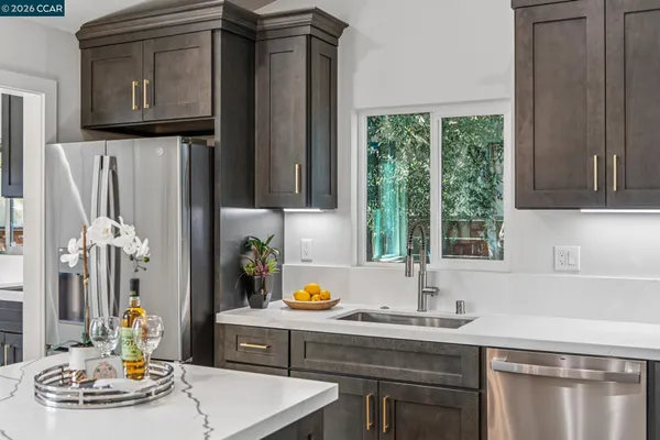 $1,095,000 | 3017 Madeline Street, Oakland, CA 94602