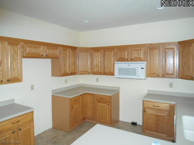 8649 Ridge Road Wooster, OH 44691 - Photo 10 of 25 Gallery Image 10