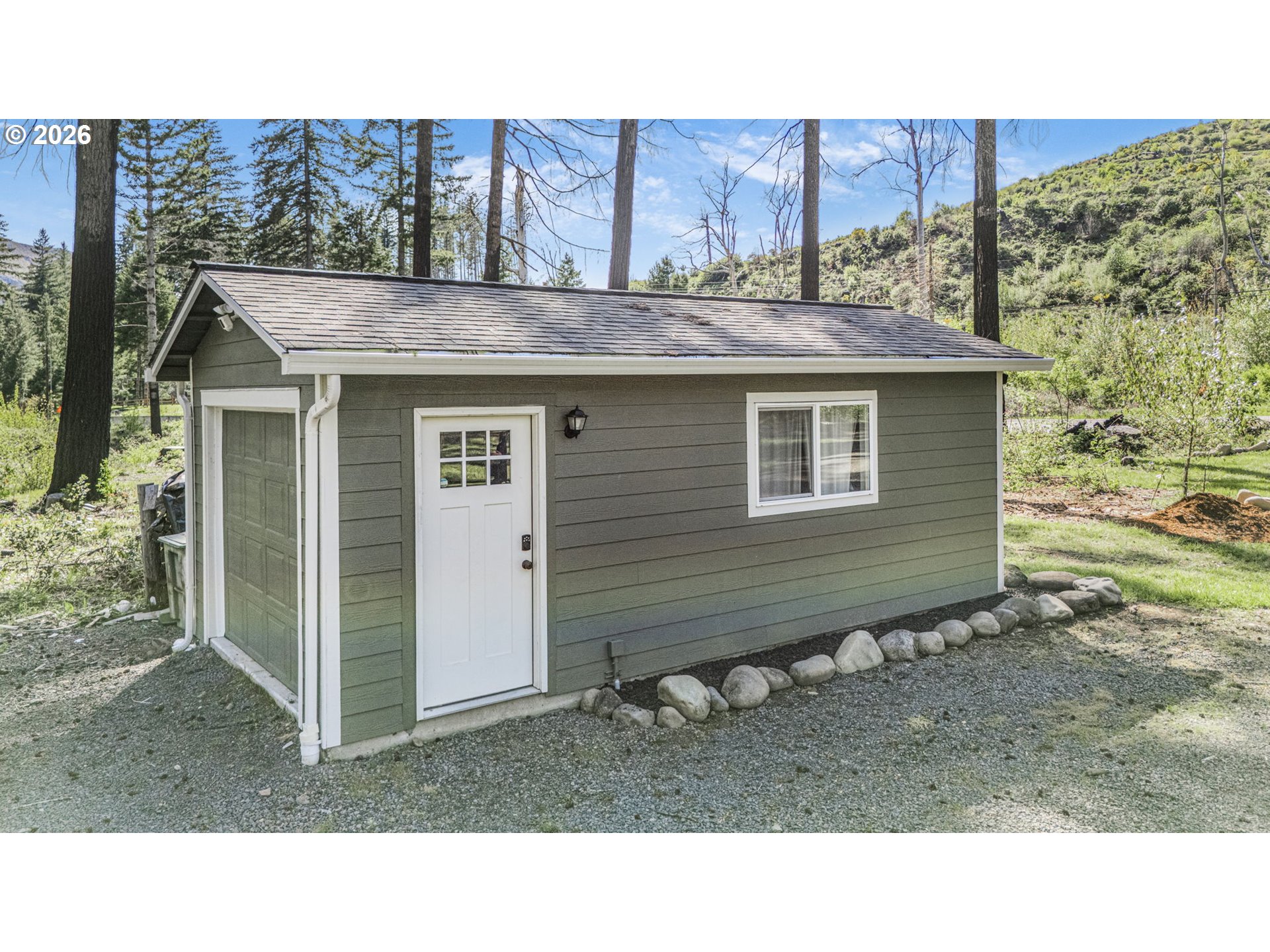 91403 Marbrook Lane Blue River, OR 97413 - Photo 38 of 46