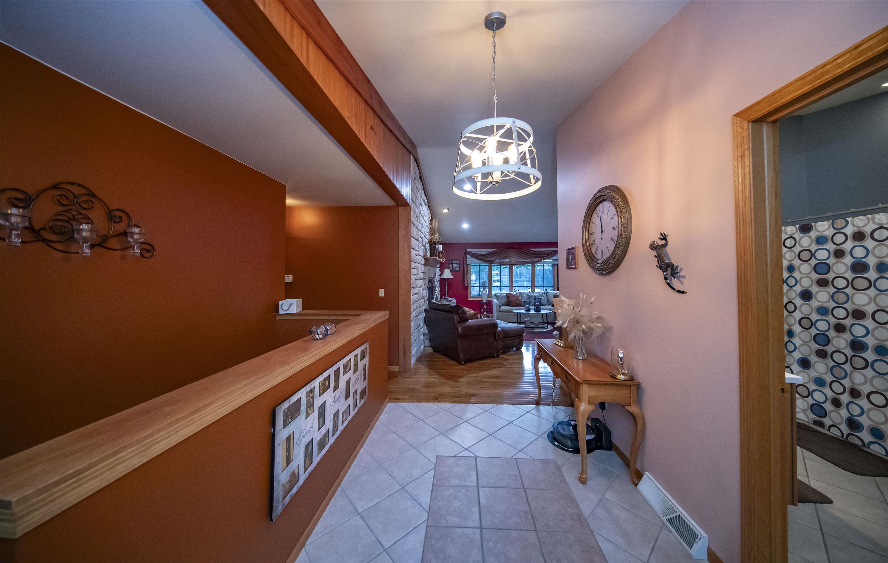 N22791 Carpenter Road Niagara, WI 54151 - Photo 6 of 61
