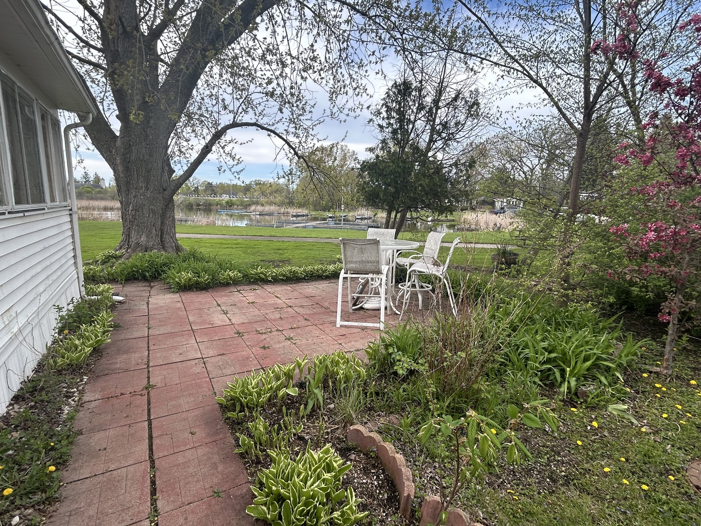 1009 Bay Road, Unit 7 McHenry, IL 60051 - Photo 3 of 15 Gallery Image 3