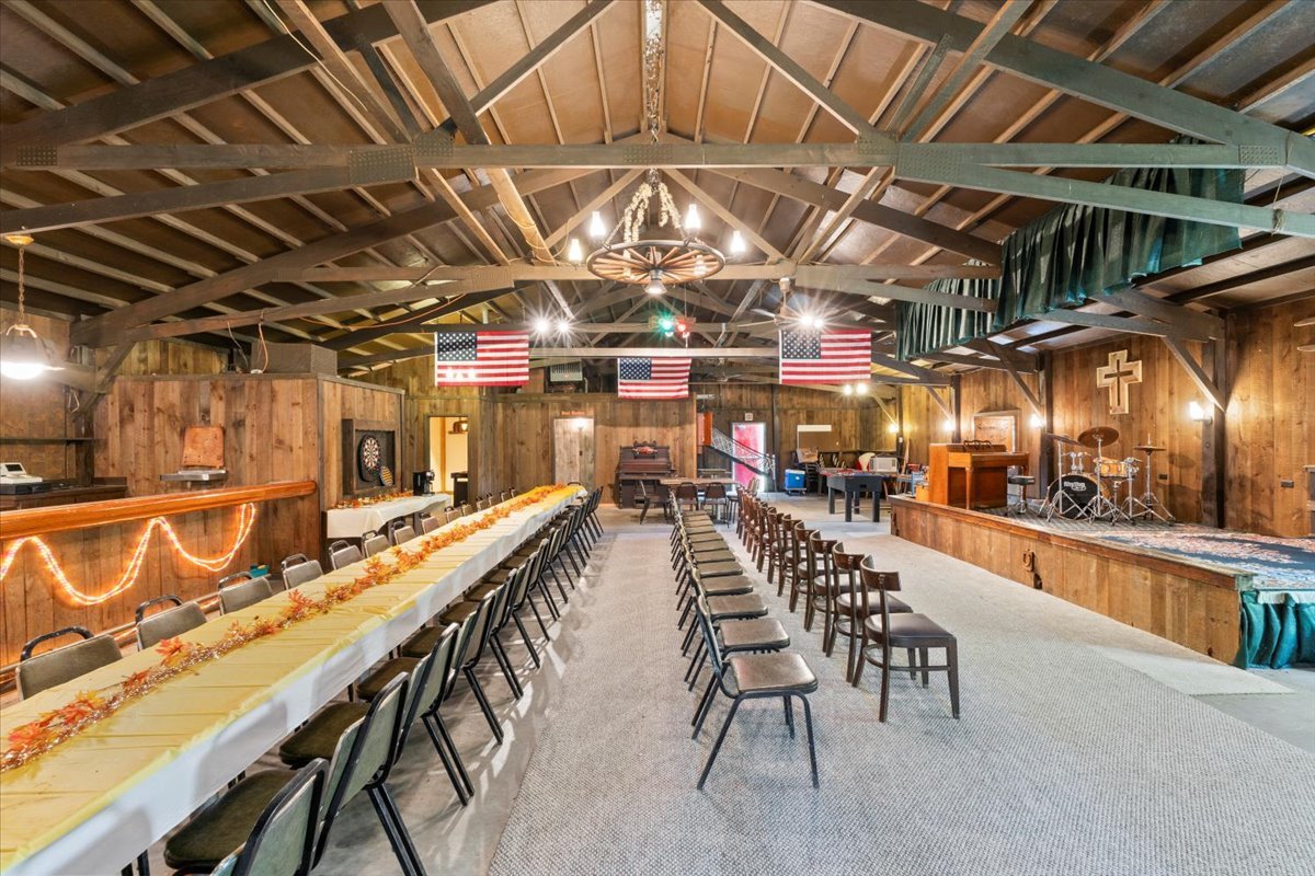 5460 Moline Road Erie, IL 61250 - Photo 29 of 38 a view of a bar restaurant