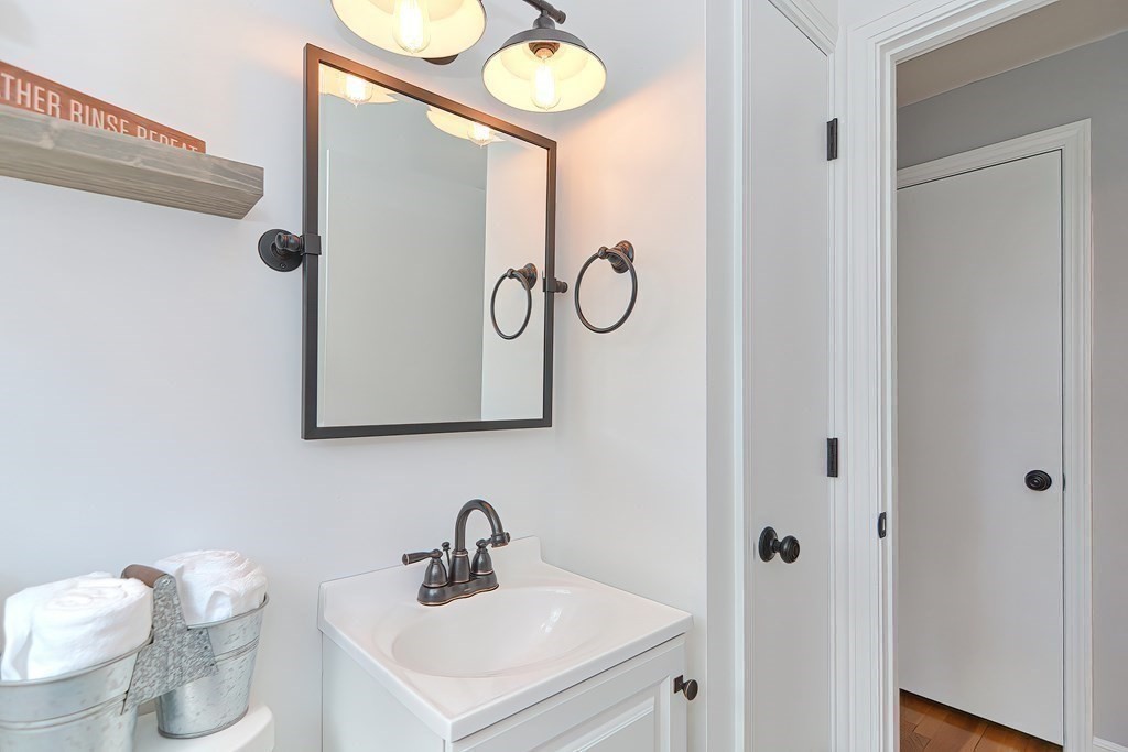 3 Stanford Road Franklin, MA 02038 - Photo 17 of 40 Gallery Image 17