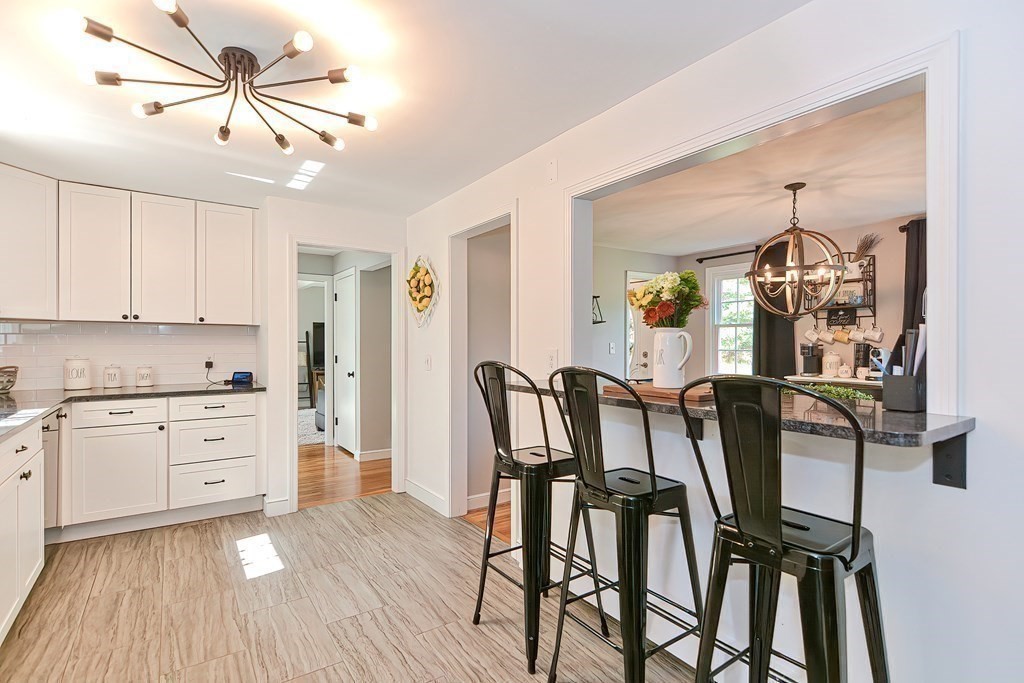 3 Stanford Road Franklin, MA 02038 - Photo 5 of 40 Gallery Image 5