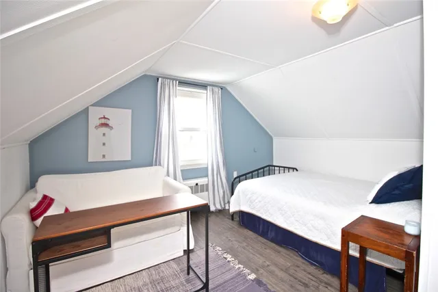 $3,700 | 139 Coggeshall Avenue, Newport, RI 02840