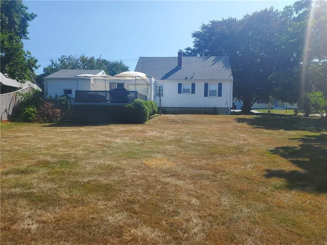 $3,700 | 139 Coggeshall Avenue, Newport, RI 02840