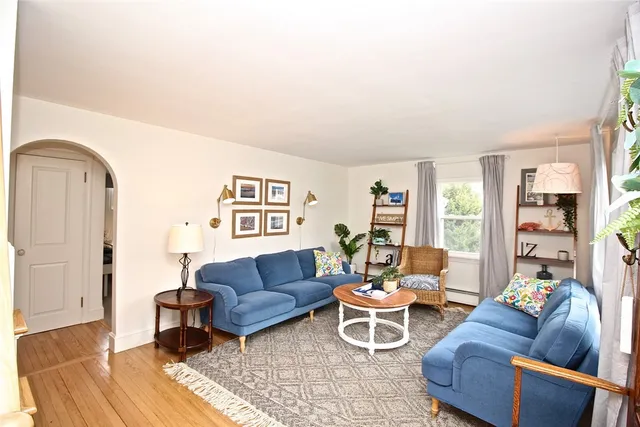 $3,700 | 139 Coggeshall Avenue, Newport, RI 02840