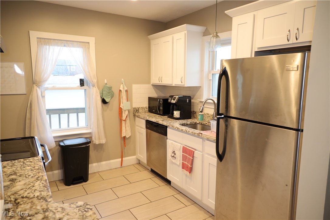 7908 Spring Garden Road Cleveland, OH 44129 - Photo 18 of 38
