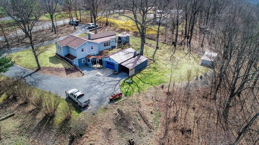 13038 Piney Ridge Road Huntingdon, PA 16652 - Photo 3 of 32 Gallery Image 3