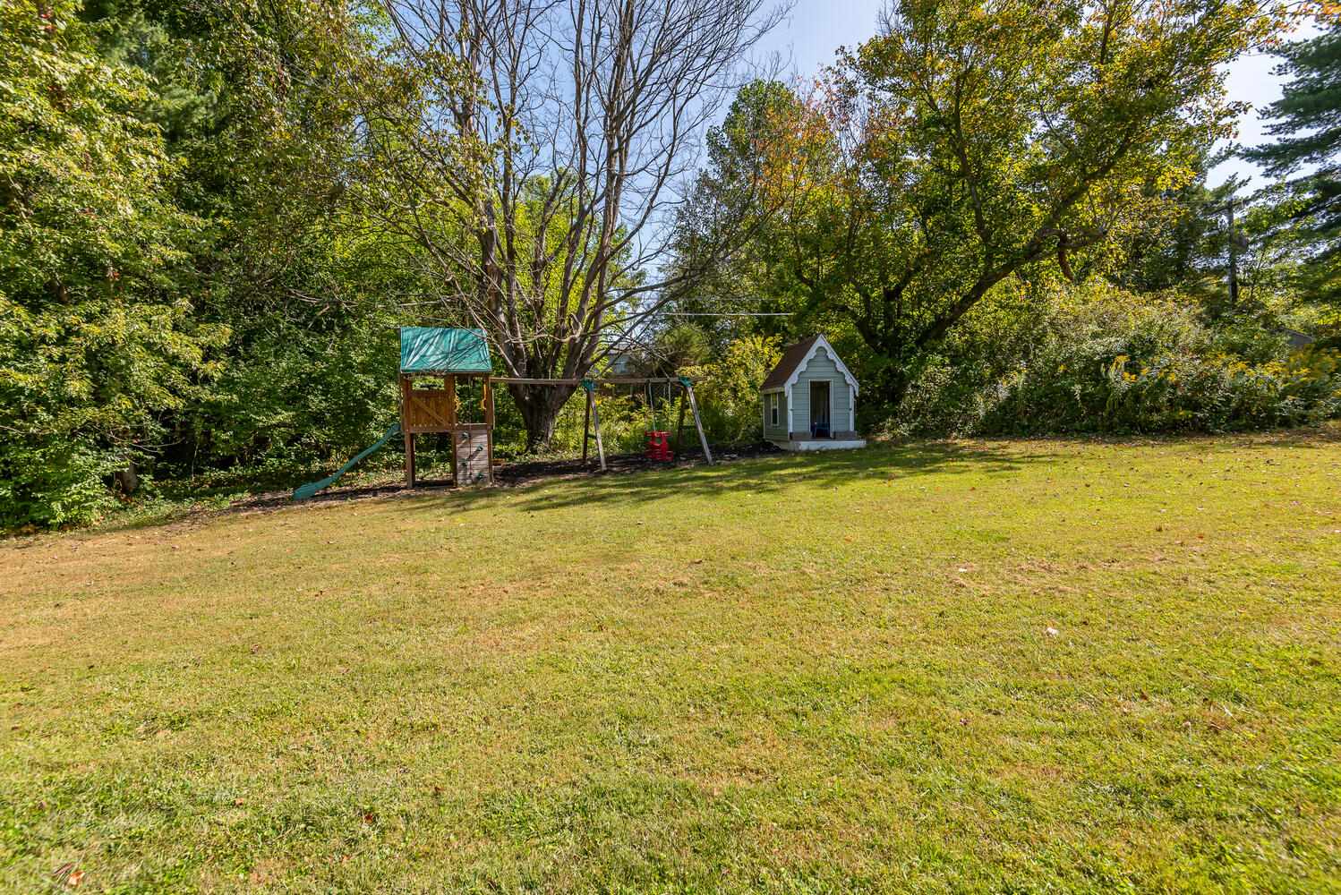 925 South Pleasant Ridge Road Bloomington, IN 47401 - Photo 34 of 36
