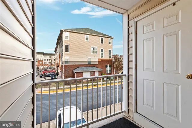 $415,000 | 15246 Rosemont Manor Drive, Haymarket, VA 20169