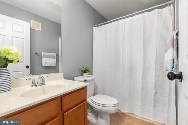 $415,000 | 15246 Rosemont Manor Drive, Haymarket, VA 20169