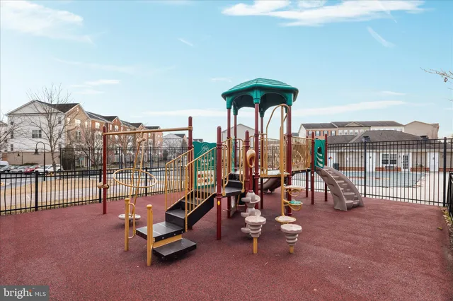 $415,000 | 15246 Rosemont Manor Drive, Haymarket, VA 20169