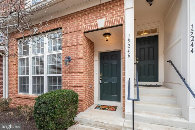 $415,000 | 15246 Rosemont Manor Drive, Haymarket, VA 20169