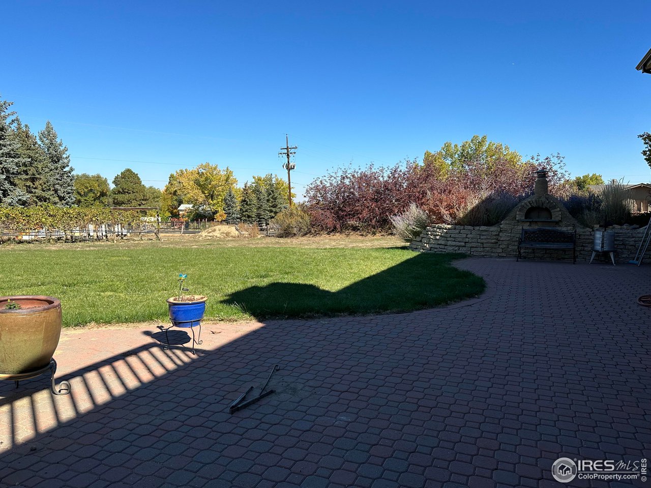 9057 Morton Road Niwot, CO 80503 - Photo 27 of 31 so much room to entertain!