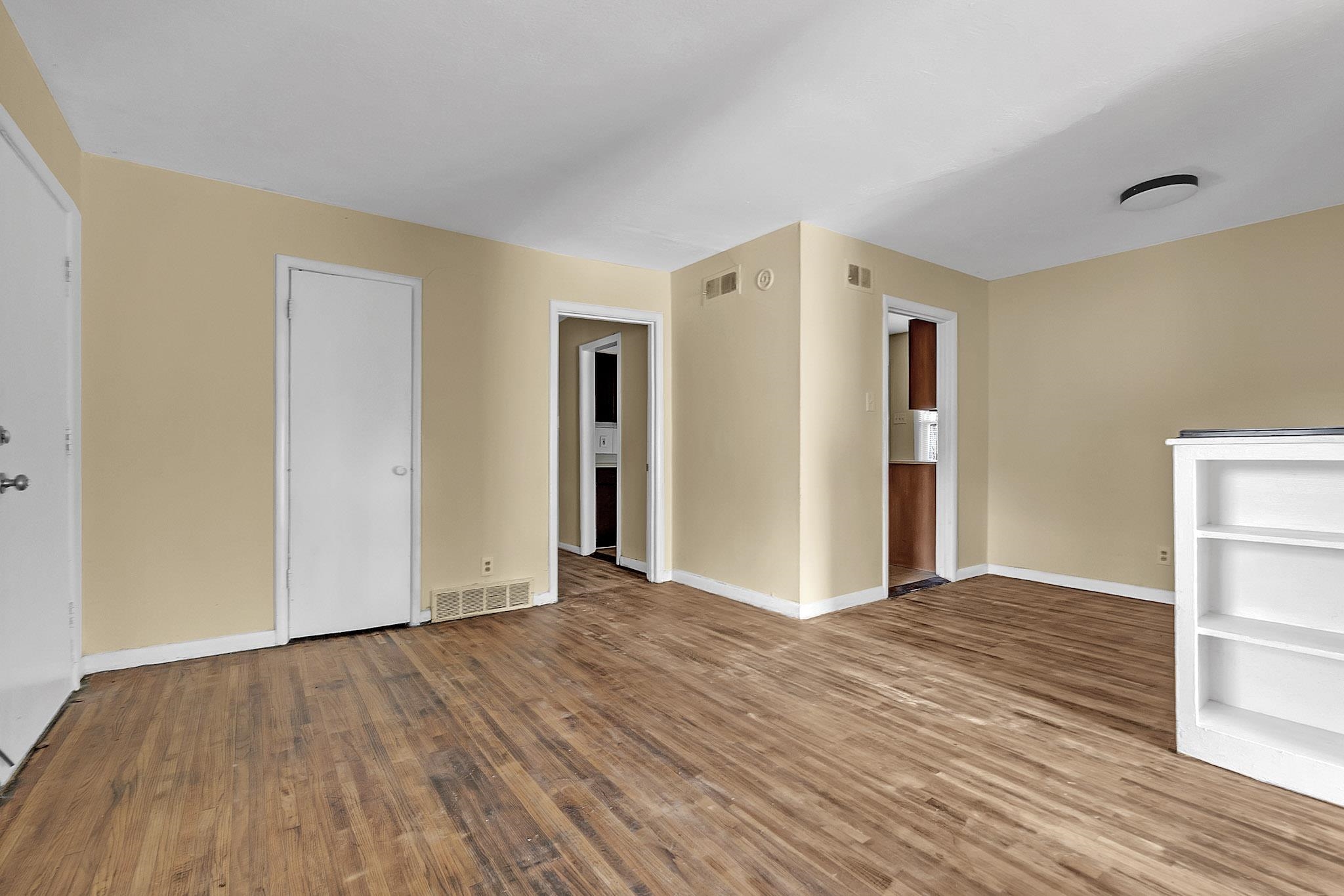 2196 Ketchum Road Memphis, TN 38114 - Photo 12 of 20 a view of empty room with wooden floor