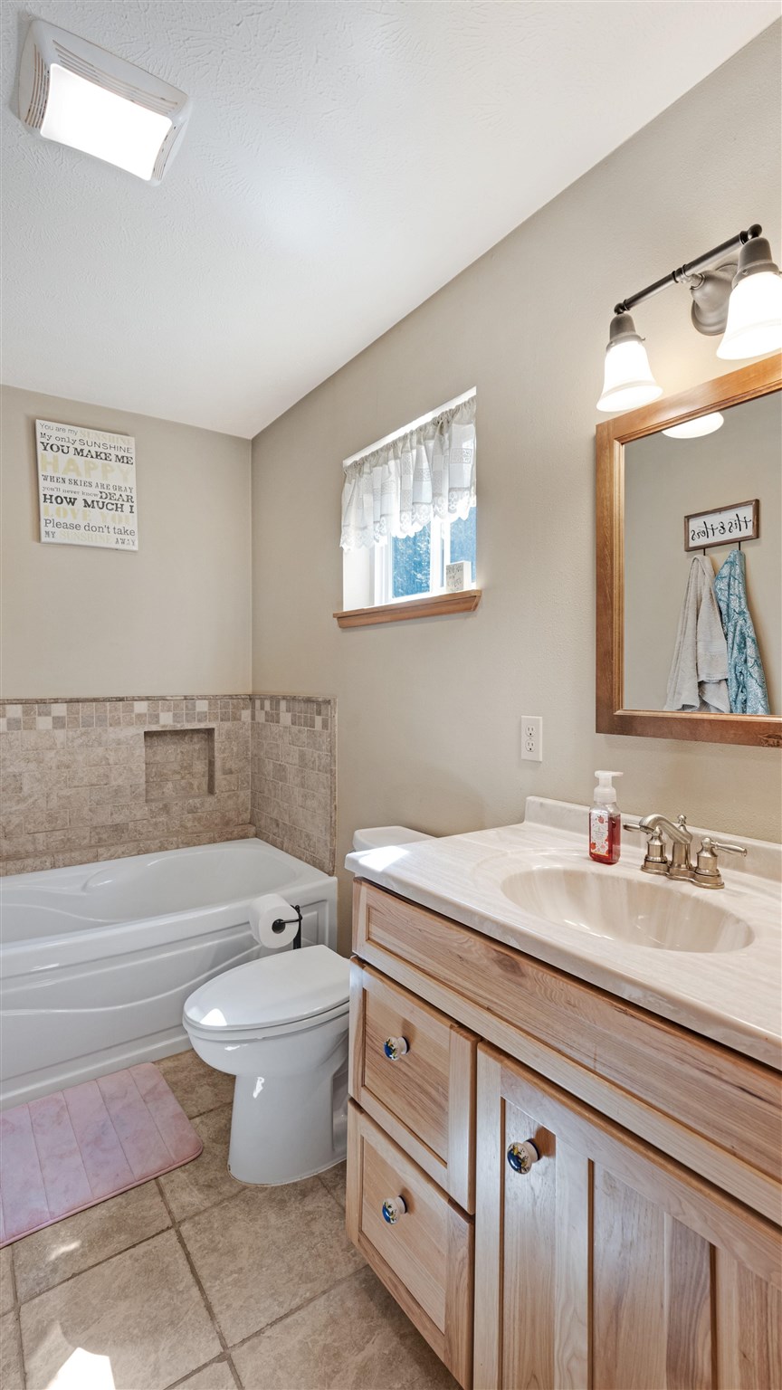 1512 Siebert Springs Road Newport, WA 99156 - Photo 7 of 20 Gallery Image 7