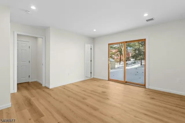 $735,000 | 45 Kempshall Terrace, Fanwood, NJ 07023