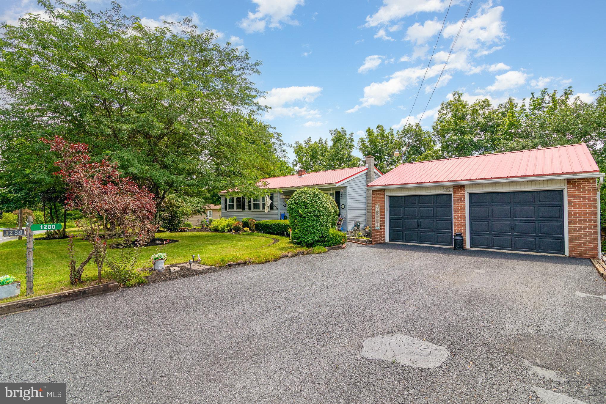 1280 North Middleton Road Carlisle, PA 17013 - Photo 9 of 36 Gallery Image 9
