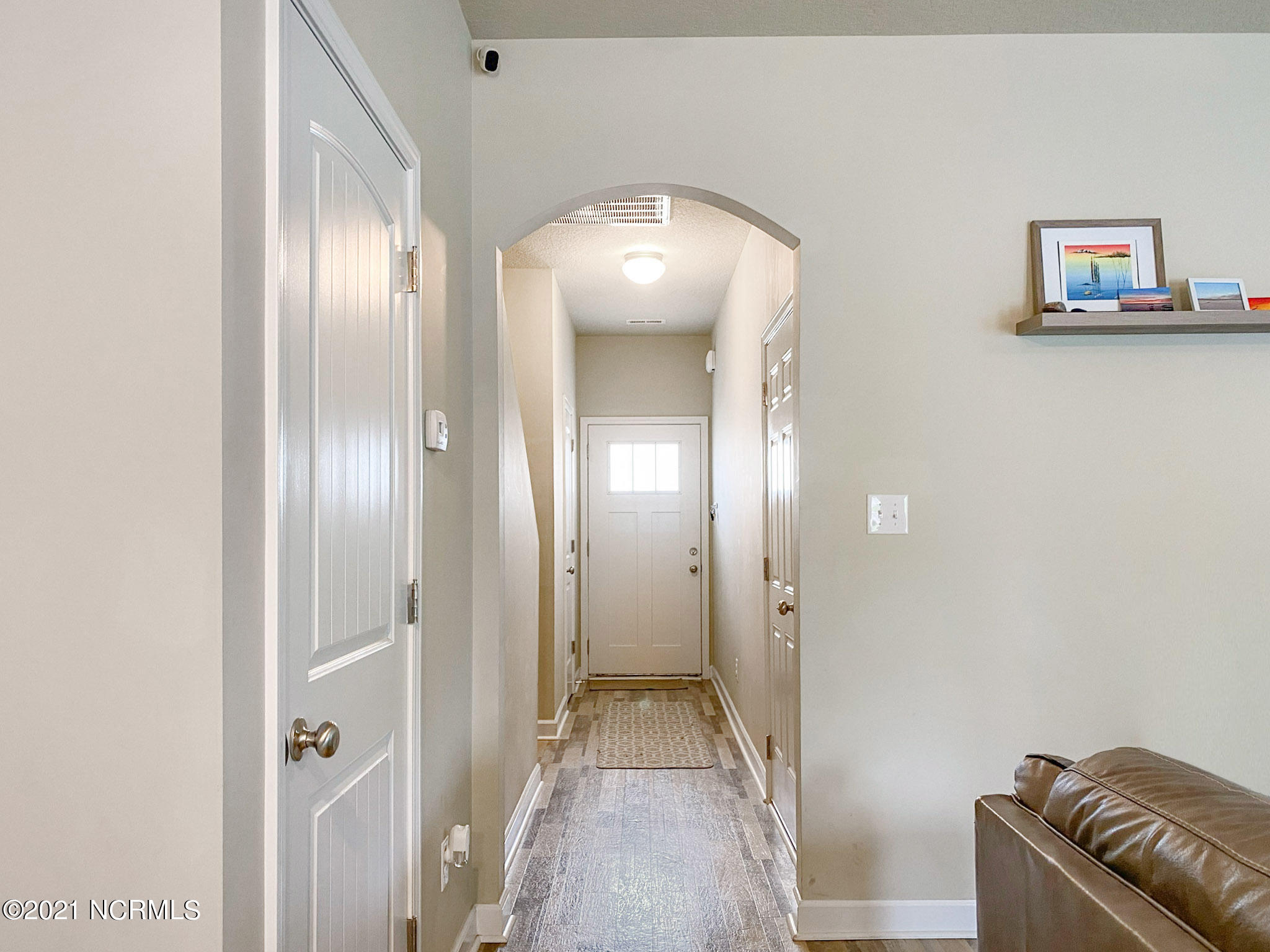 366 Frisco Way Holly Ridge, NC 28445 - Photo 11 of 29 6 Hall 1