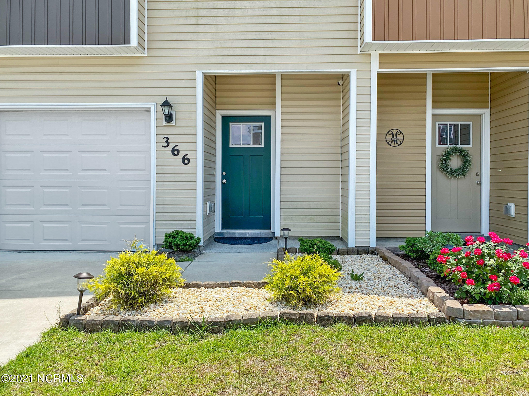 366 Frisco Way Holly Ridge, NC 28445 - Photo 2 of 29 1 Front 3