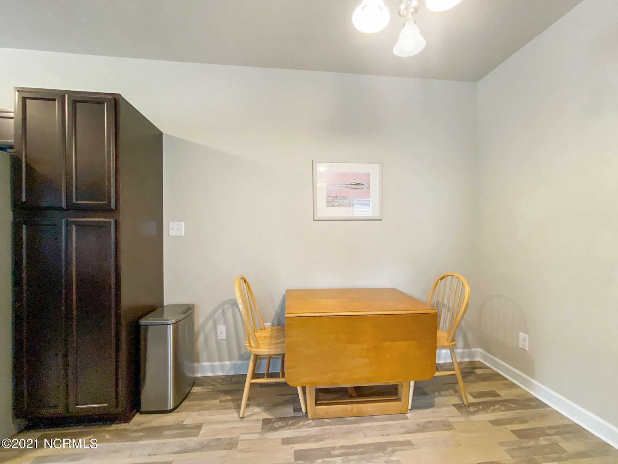 366 Frisco Way Holly Ridge, NC 28445 - Photo 7 of 29 4 Dinette 2
