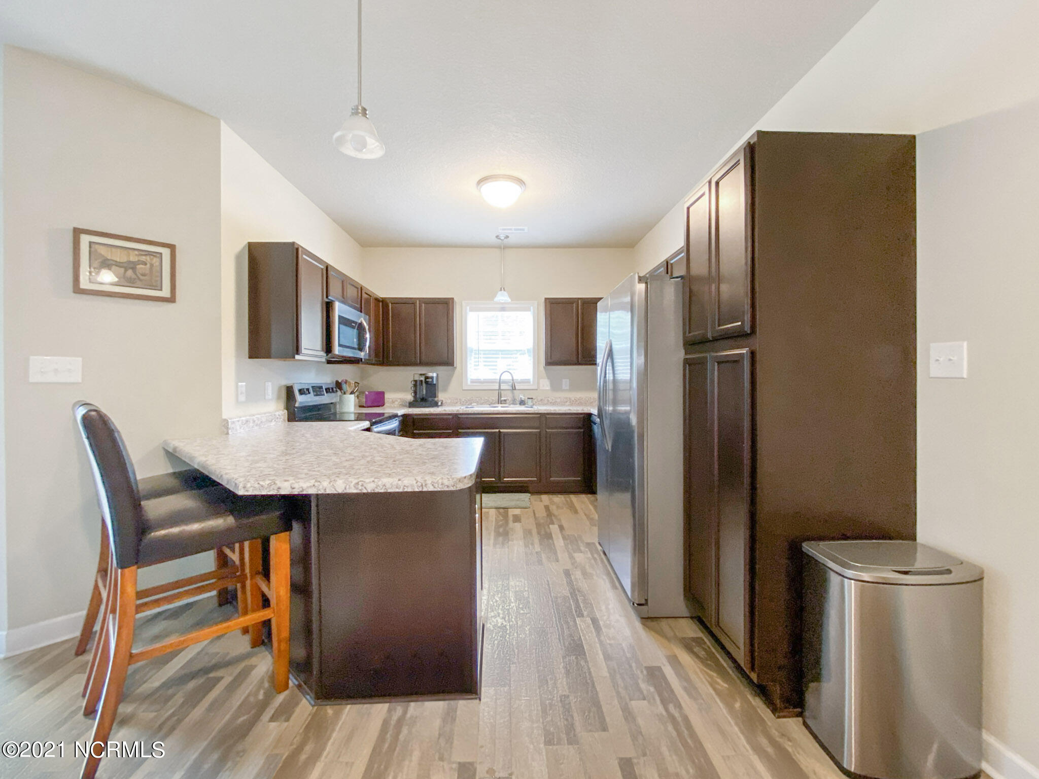 366 Frisco Way Holly Ridge, NC 28445 - Photo 8 of 29 5 Kitchen 1