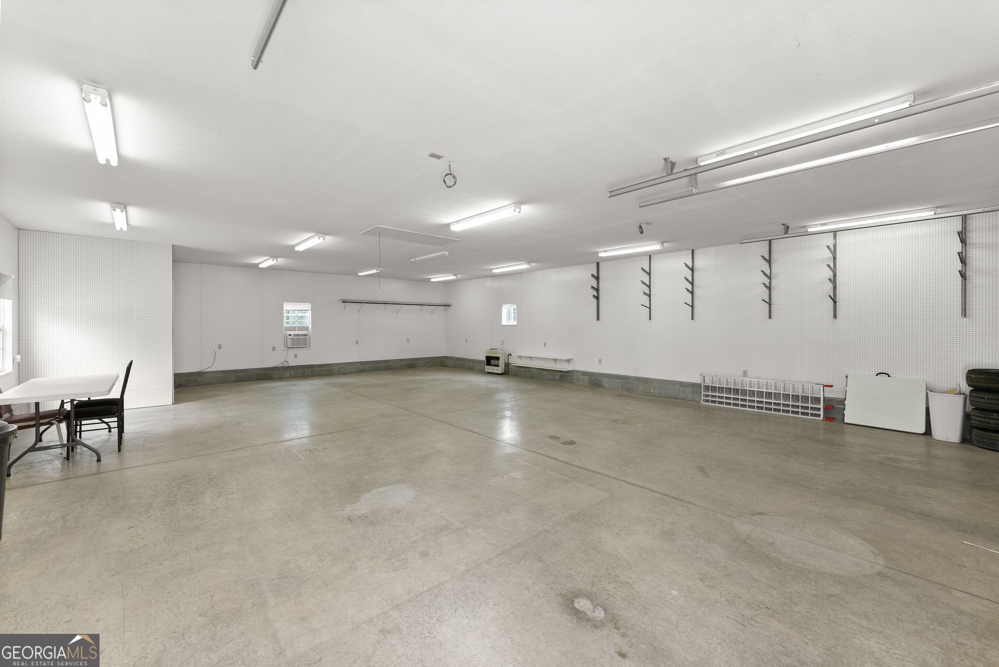 1292 Fernside Drive Toccoa, GA 30577 - Photo 31 of 42