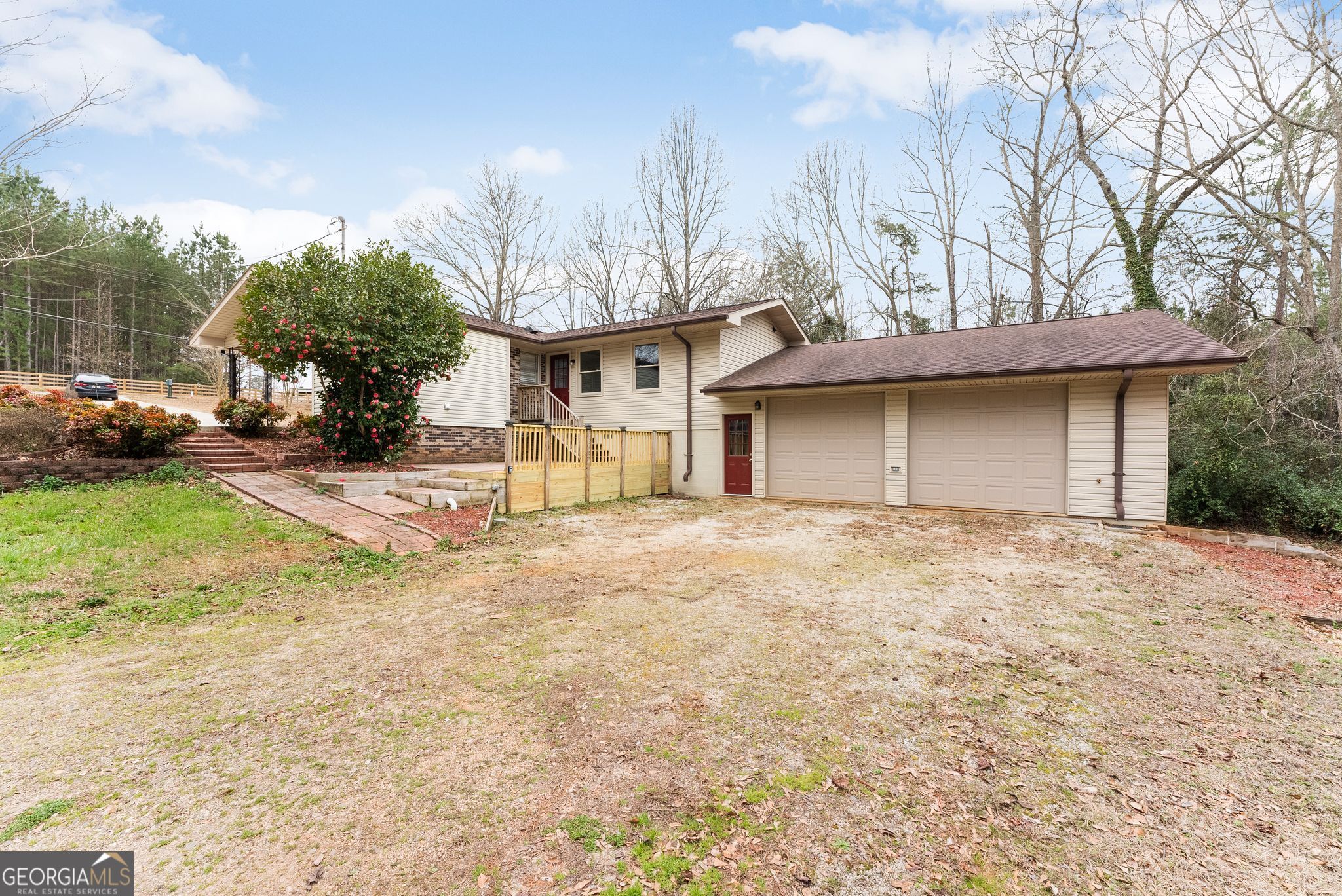 1292 Fernside Drive Toccoa, GA 30577 - Photo 38 of 42 a view of a house with a yard and garage